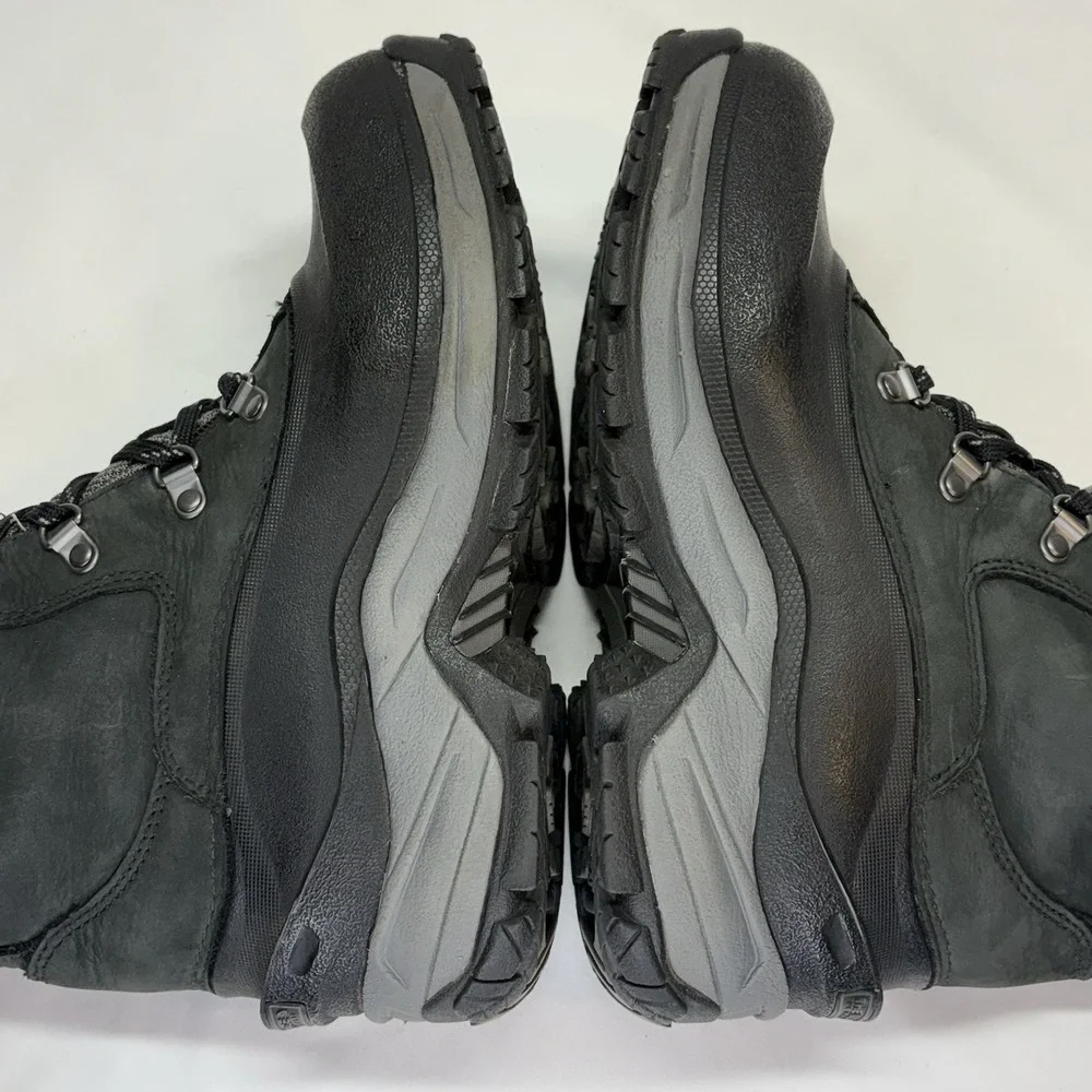 The North Face Chilkat Waterproof Duck Boots Women's 8.5‎ LaceUp Snow PrimaLoft